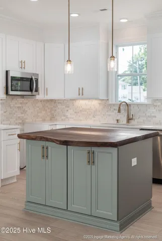 $339,900 | 3846 West Wilson Street, Farmville, NC 27828