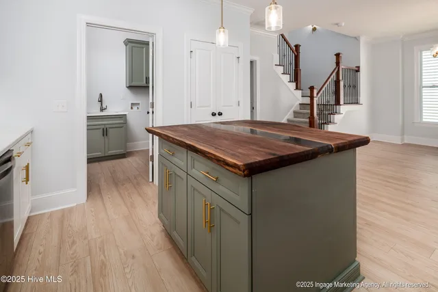 $339,900 | 3846 West Wilson Street, Farmville, NC 27828