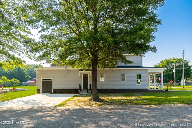 $339,900 | 3846 West Wilson Street, Farmville, NC 27828