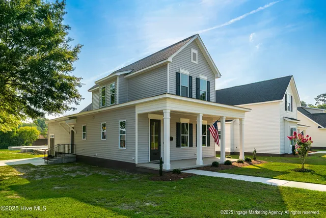 $339,900 | 3846 West Wilson Street, Farmville, NC 27828