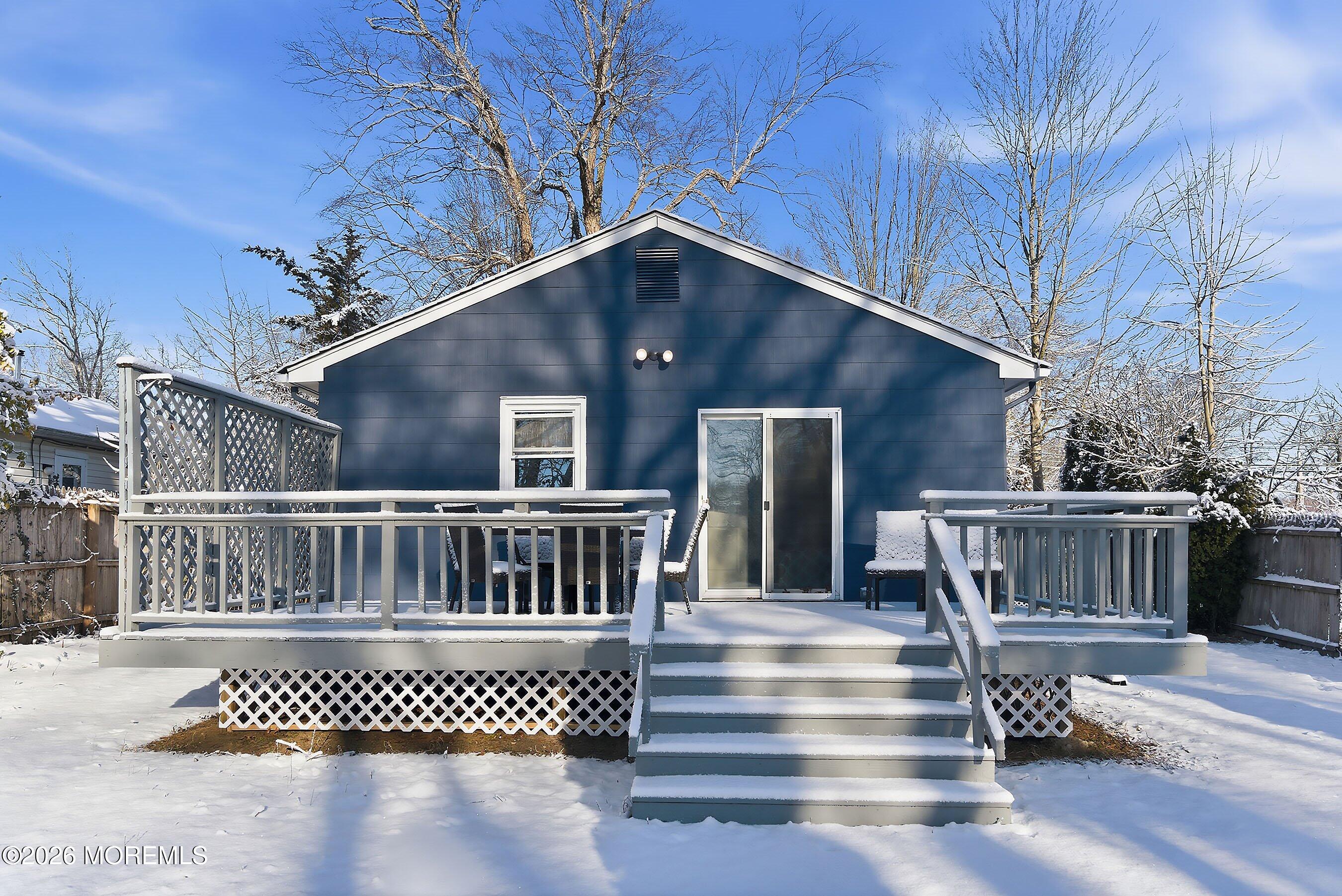 123 West 4th Street Howell, NJ 07731 - Photo 20 of 25 21-Deck 1D