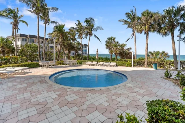 $2,700,000 | 1800 Benjamin Franklin Drive, Unit B809, Sarasota, FL 34236