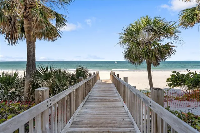 $2,700,000 | 1800 Benjamin Franklin Drive, Unit B809, Sarasota, FL 34236