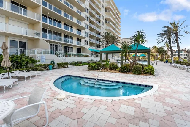 $2,700,000 | 1800 Benjamin Franklin Drive, Unit B809, Sarasota, FL 34236