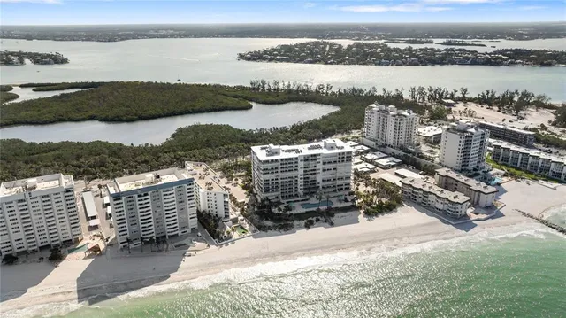 $2,700,000 | 1800 Benjamin Franklin Drive, Unit B809, Sarasota, FL 34236