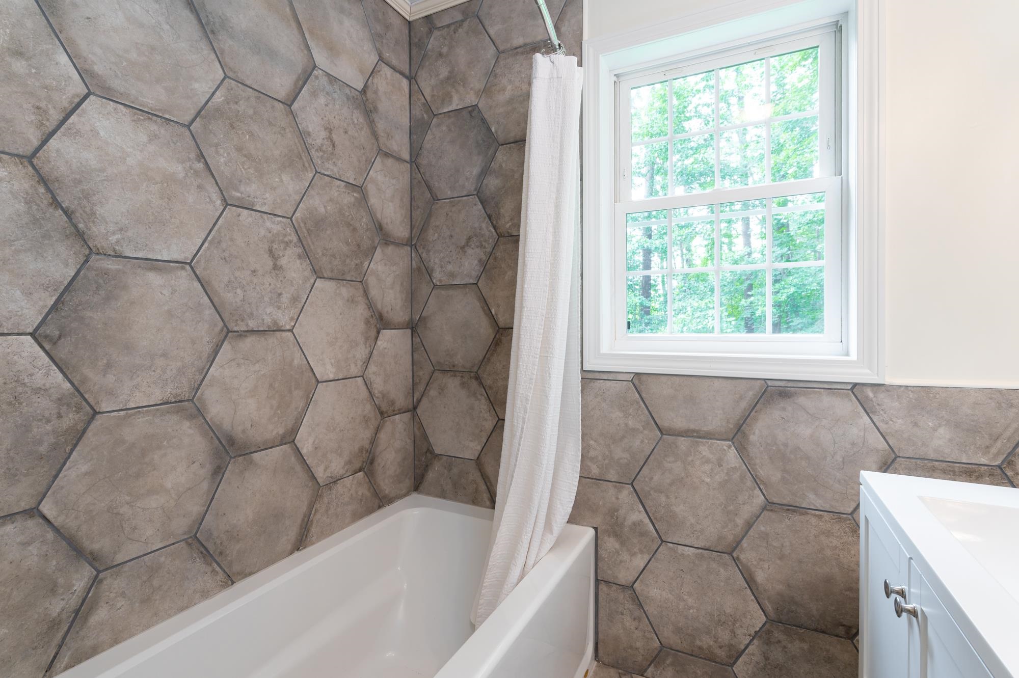 89 Silver Lake Road Hollis, NH 03049 - Photo 27 of 36