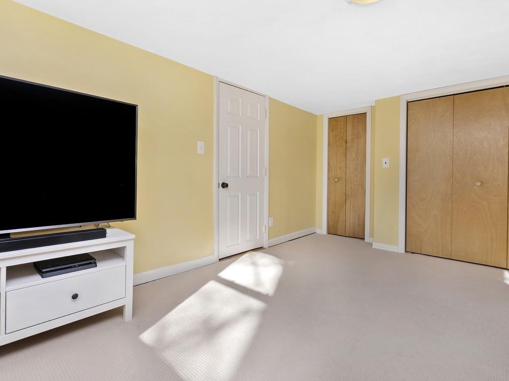 12 Outlook Road Waltham, MA 02451 - Photo 32 of 36