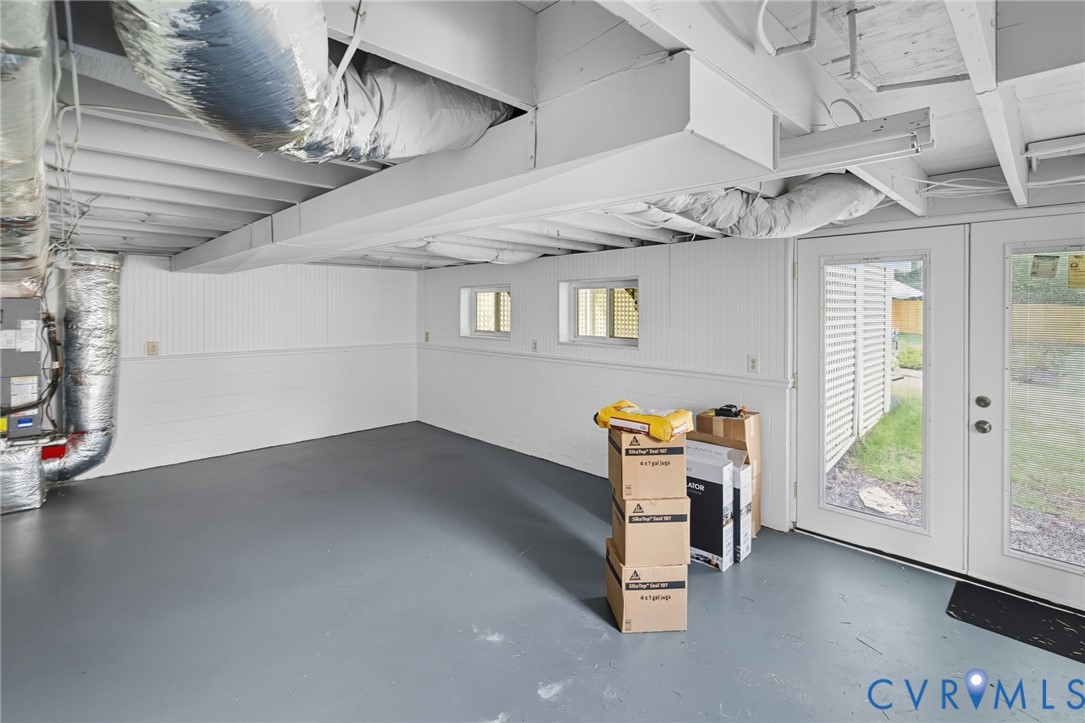 1008 Bevridge Road Richmond, VA 23226 - Photo 29 of 43 a view of a room with gym equipment