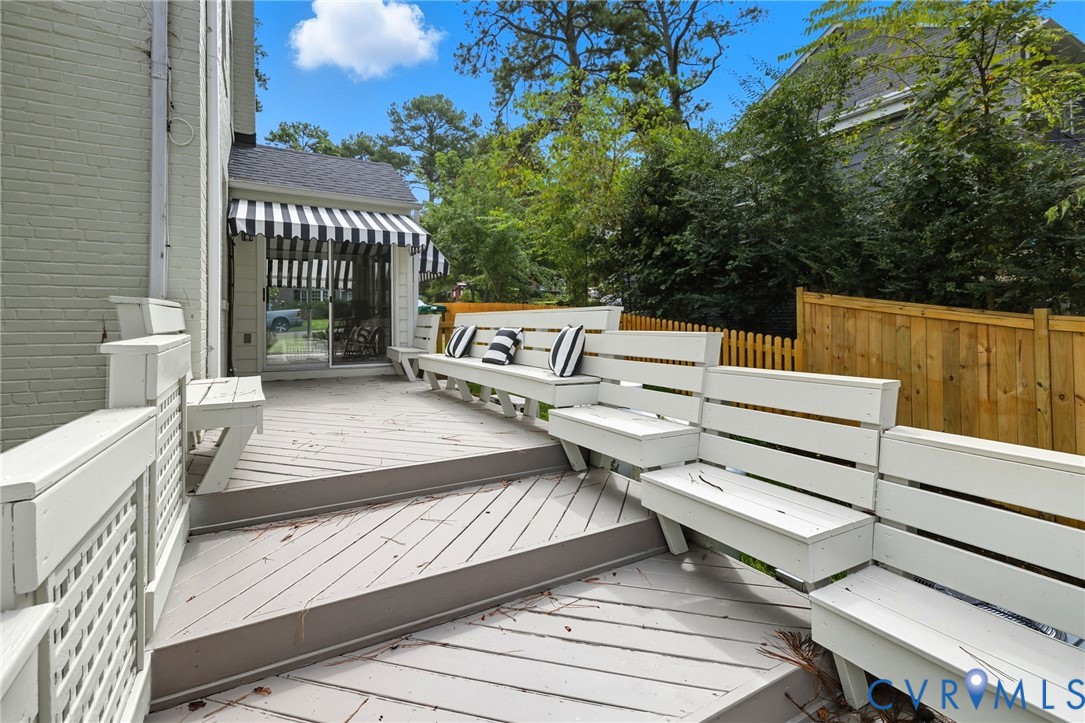 1008 Bevridge Road Richmond, VA 23226 - Photo 30 of 43 a view of a wooden bench sitting on roof deck