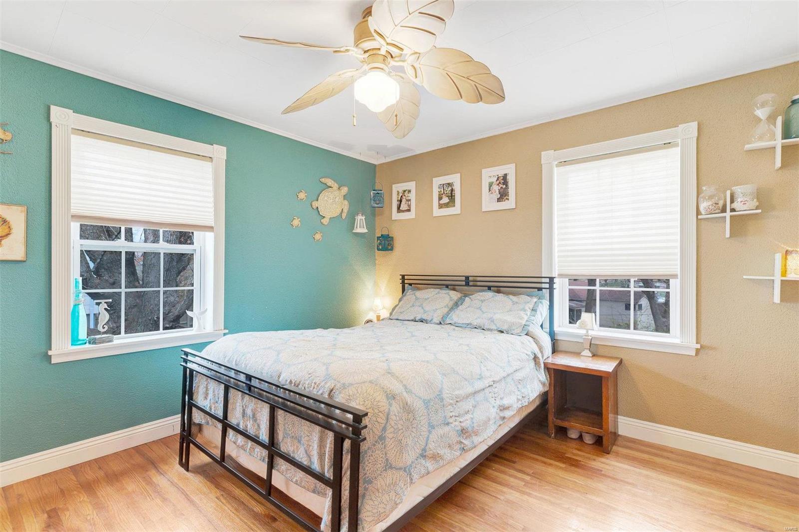 9422 MacKenzie Road St. Louis, MO 63123 - Photo 19 of 33