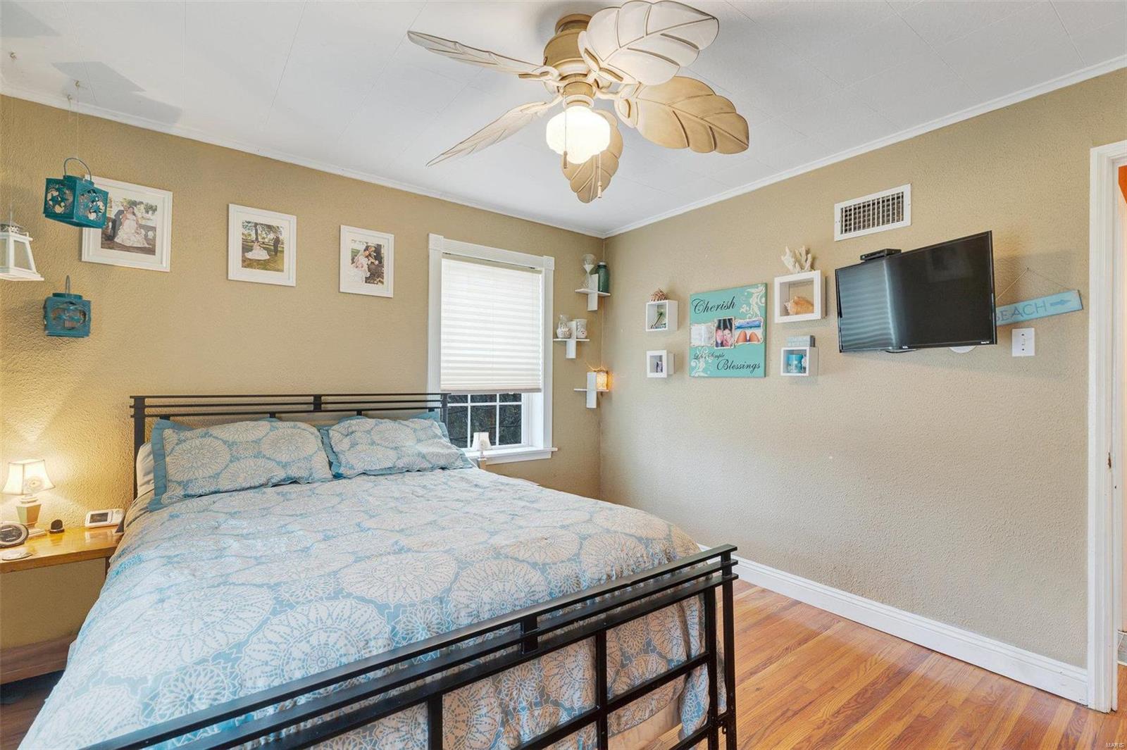 9422 MacKenzie Road St. Louis, MO 63123 - Photo 20 of 33