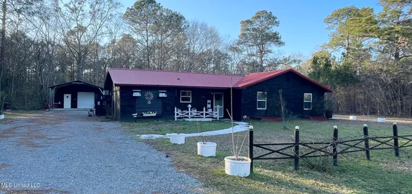 $179,900 | 10401 Dawnridge Drive, Moss Point, MS 39562