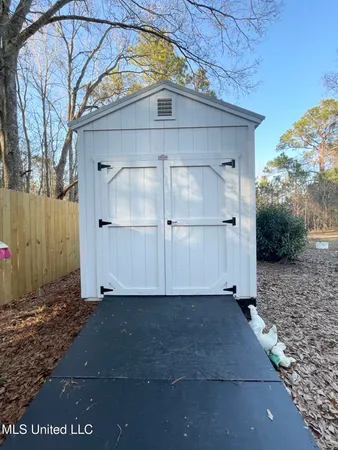 $179,900 | 10401 Dawnridge Drive, Moss Point, MS 39562