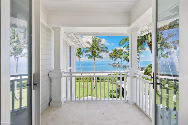 a view of entryway door