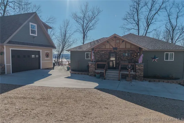 $649,000 | 81 Restless Point, Camdenton, MO 65020