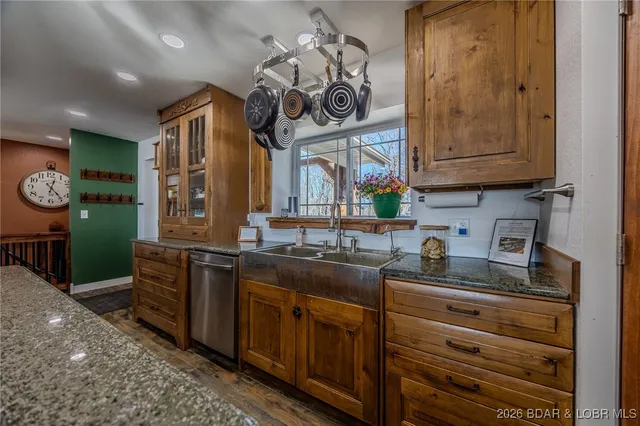 $649,000 | 81 Restless Point, Camdenton, MO 65020