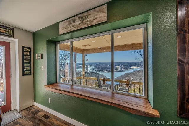 $649,000 | 81 Restless Point, Camdenton, MO 65020