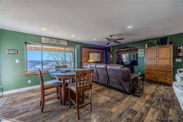 $649,000 | 81 Restless Point, Camdenton, MO 65020