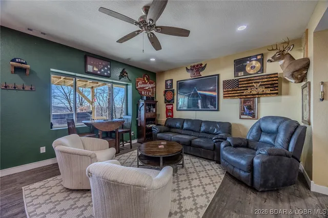 $649,000 | 81 Restless Point, Camdenton, MO 65020