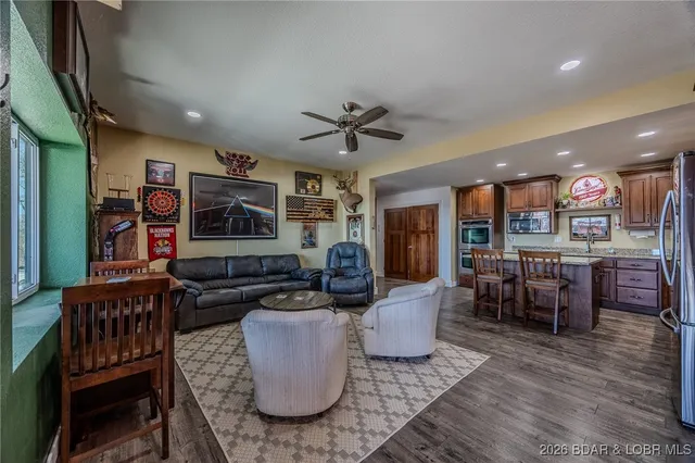 $649,000 | 81 Restless Point, Camdenton, MO 65020