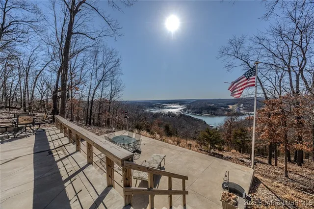 $649,000 | 81 Restless Point, Camdenton, MO 65020