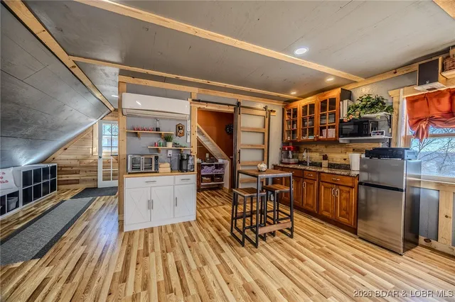 $649,000 | 81 Restless Point, Camdenton, MO 65020