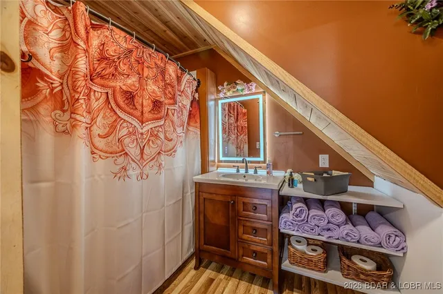 $649,000 | 81 Restless Point, Camdenton, MO 65020