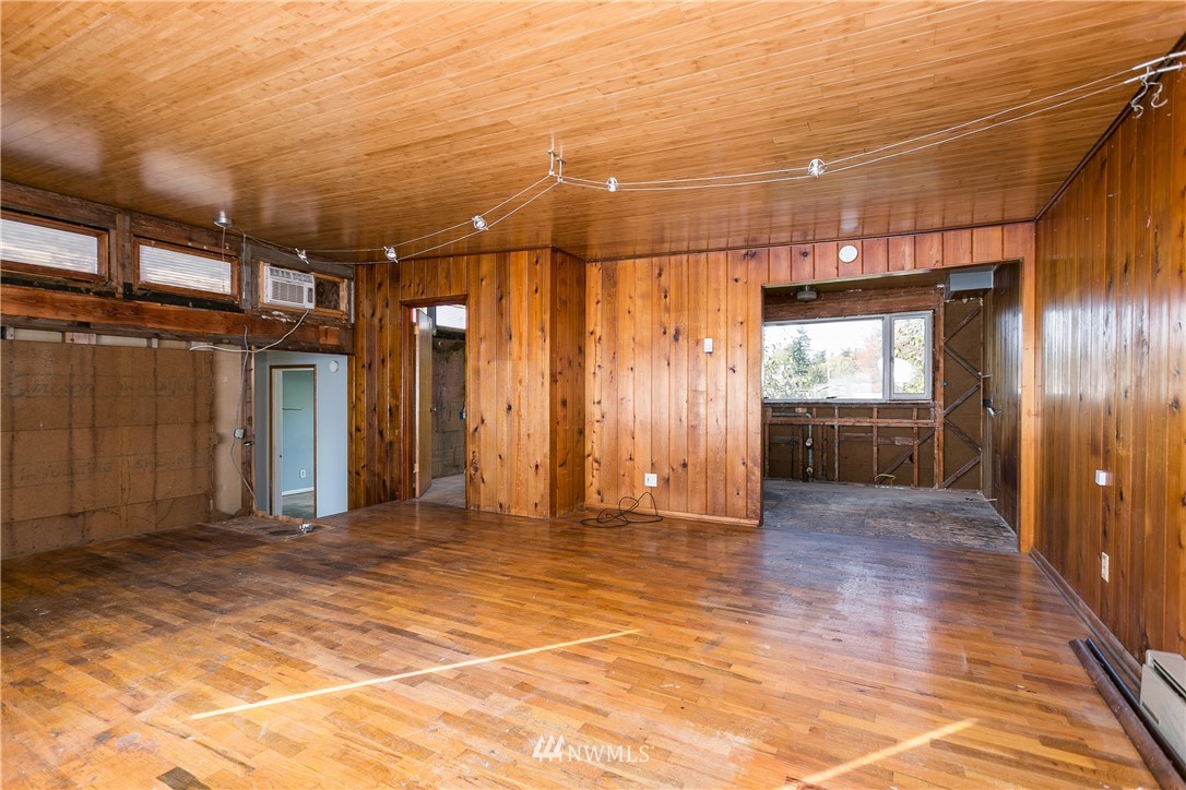 3880 Bancroft Road Bellingham, WA 98225 - Photo 4 of 25 Gallery Image 4