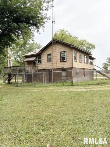 $89,000 | 328 Island Avenue, East Moline, IL 61244