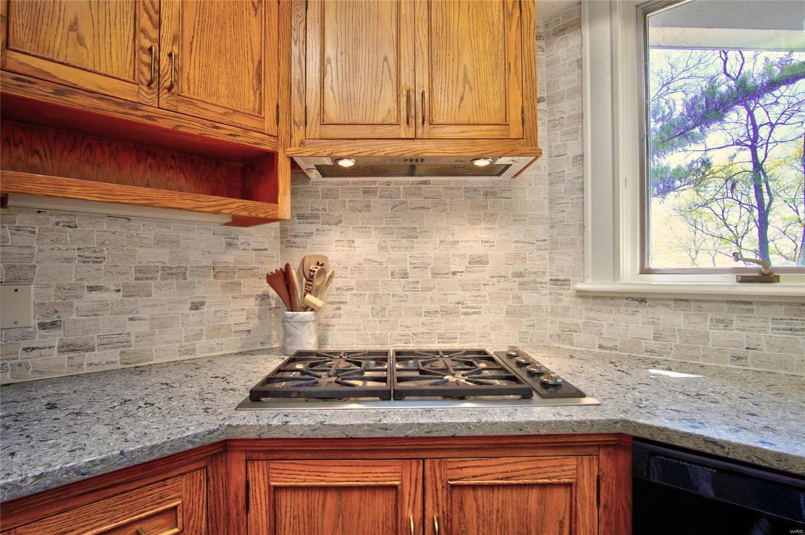 463 Bluff Street Alton, IL 62002 - Photo 32 of 64 Gallery Image 32