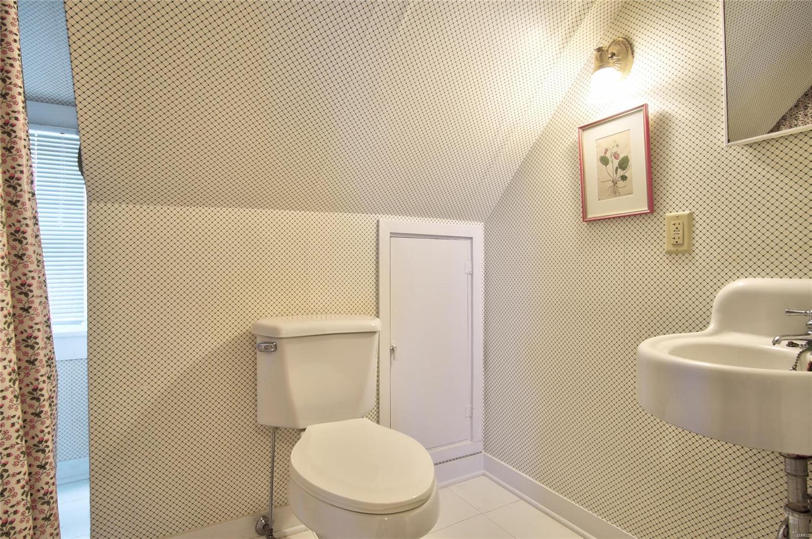 463 Bluff Street Alton, IL 62002 - Photo 48 of 64 Gallery Image 48