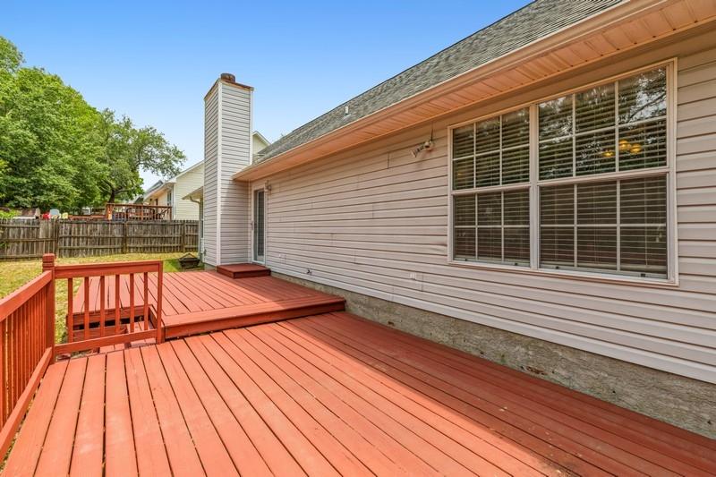 439 Northview Lane Crestview, FL 32536 - Photo 24 of 26 a balcony with view of the ocean
