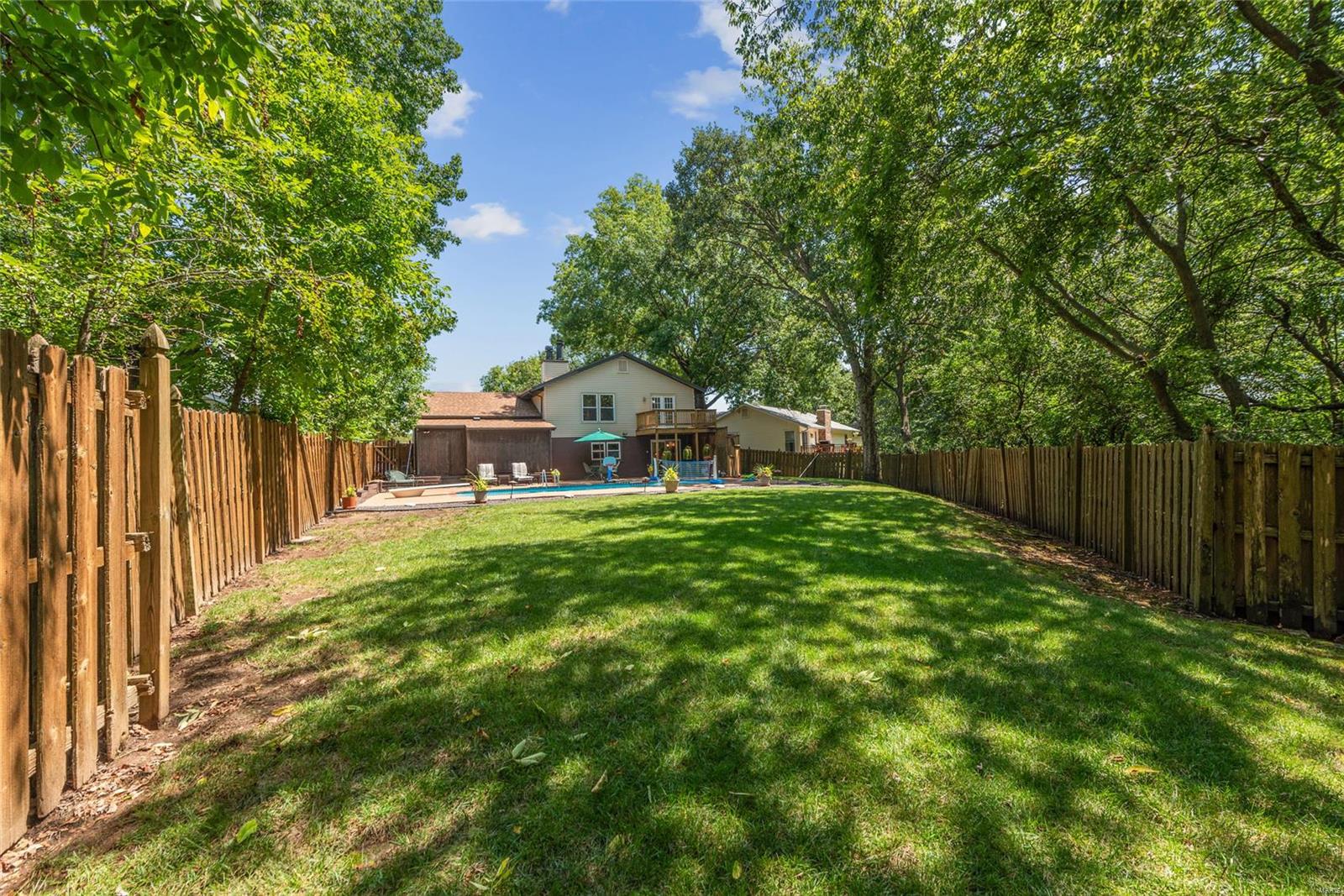 556 Red Bridge Court Ballwin, MO 63021 - Photo 22 of 32 Gallery Image 22