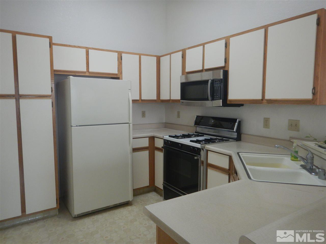 4329 Leeward Lane Reno, NV 89502 - Photo 11 of 14 Photo 11