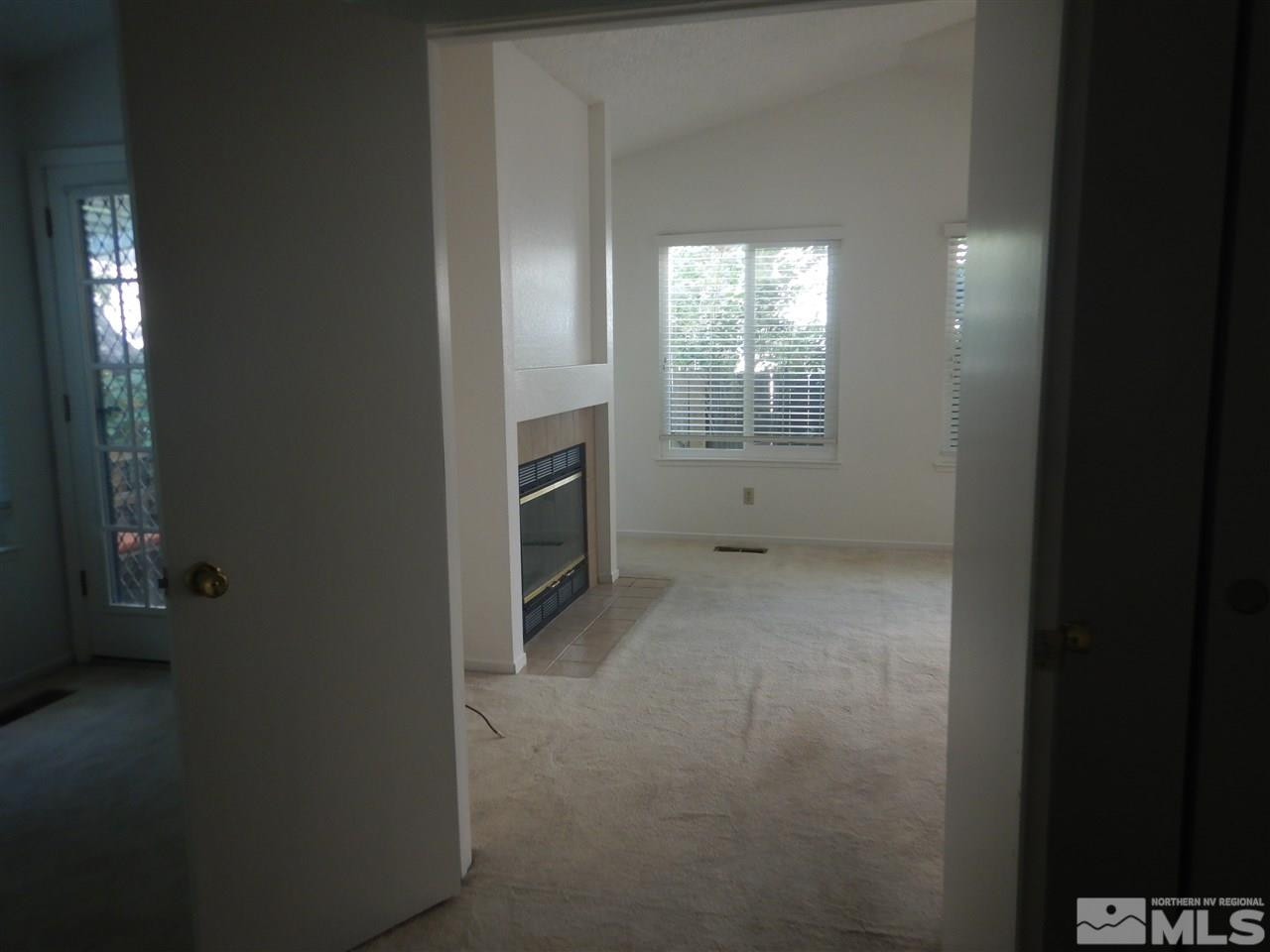 4329 Leeward Lane Reno, NV 89502 - Photo 6 of 14 Photo 6