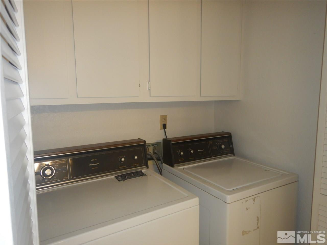 4329 Leeward Lane Reno, NV 89502 - Photo 9 of 14 Photo 9
