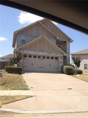 $2,100 | 10548 Flagstaff Run, Fort Worth, TX 76140