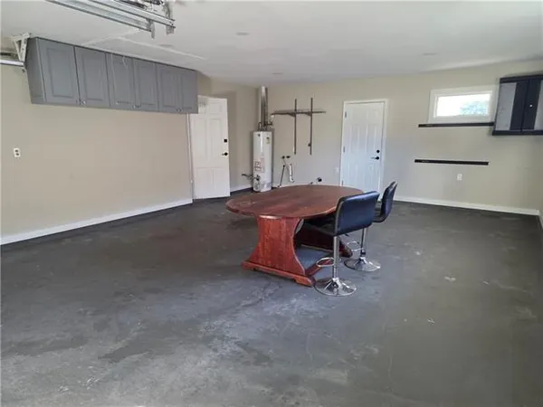 $2,200 | 2108 South Glencove Lane, Terrytown, LA 70056