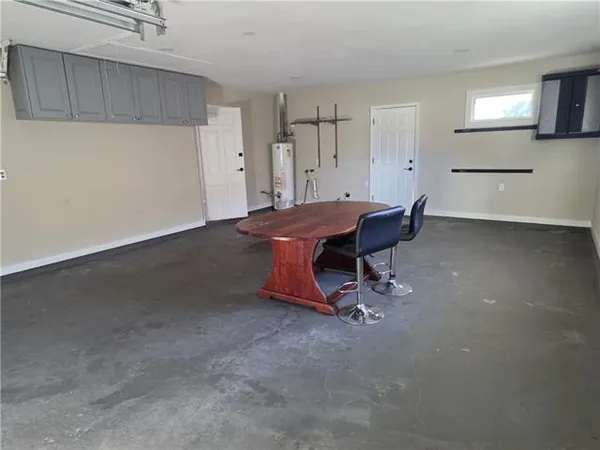 $2,200 | 2108 South Glencove Lane, Terrytown, LA 70056