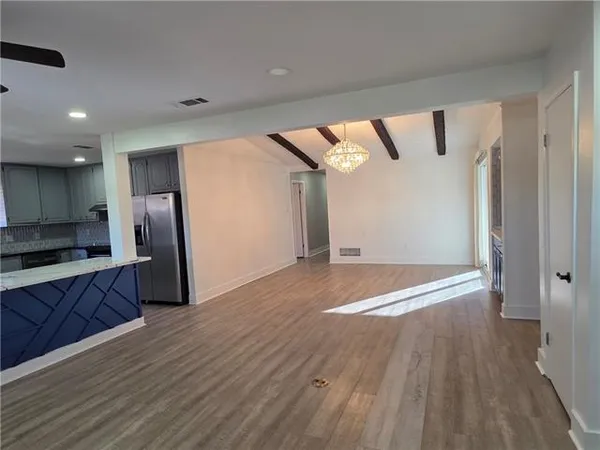 $2,200 | 2108 South Glencove Lane, Terrytown, LA 70056