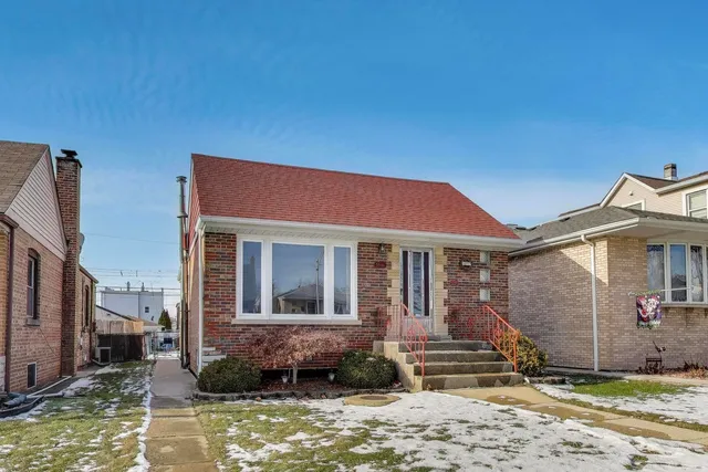 $299,000 | 5546 South Nottingham Avenue, Chicago, IL 60638