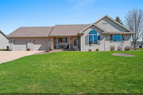 $544,900 | 2776 Steamboat Springs Run, Green Bay, WI 54313