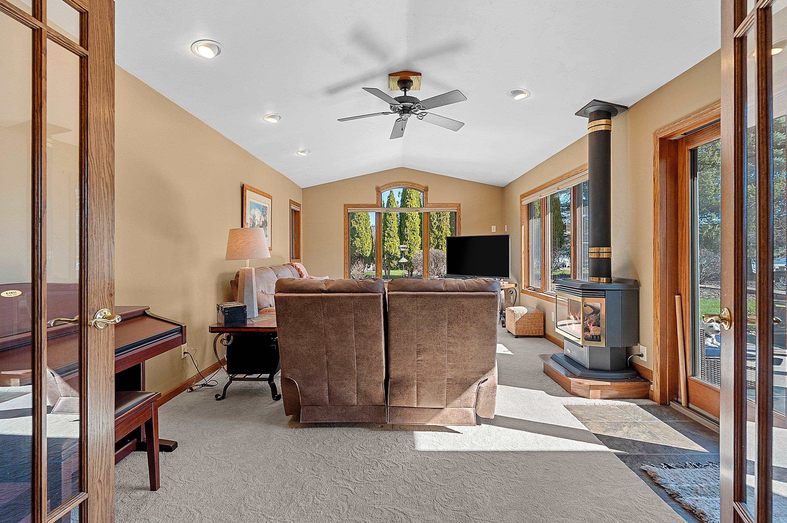 2776 Steamboat Springs Run Green Bay, WI 54313 - Photo 21 of 90