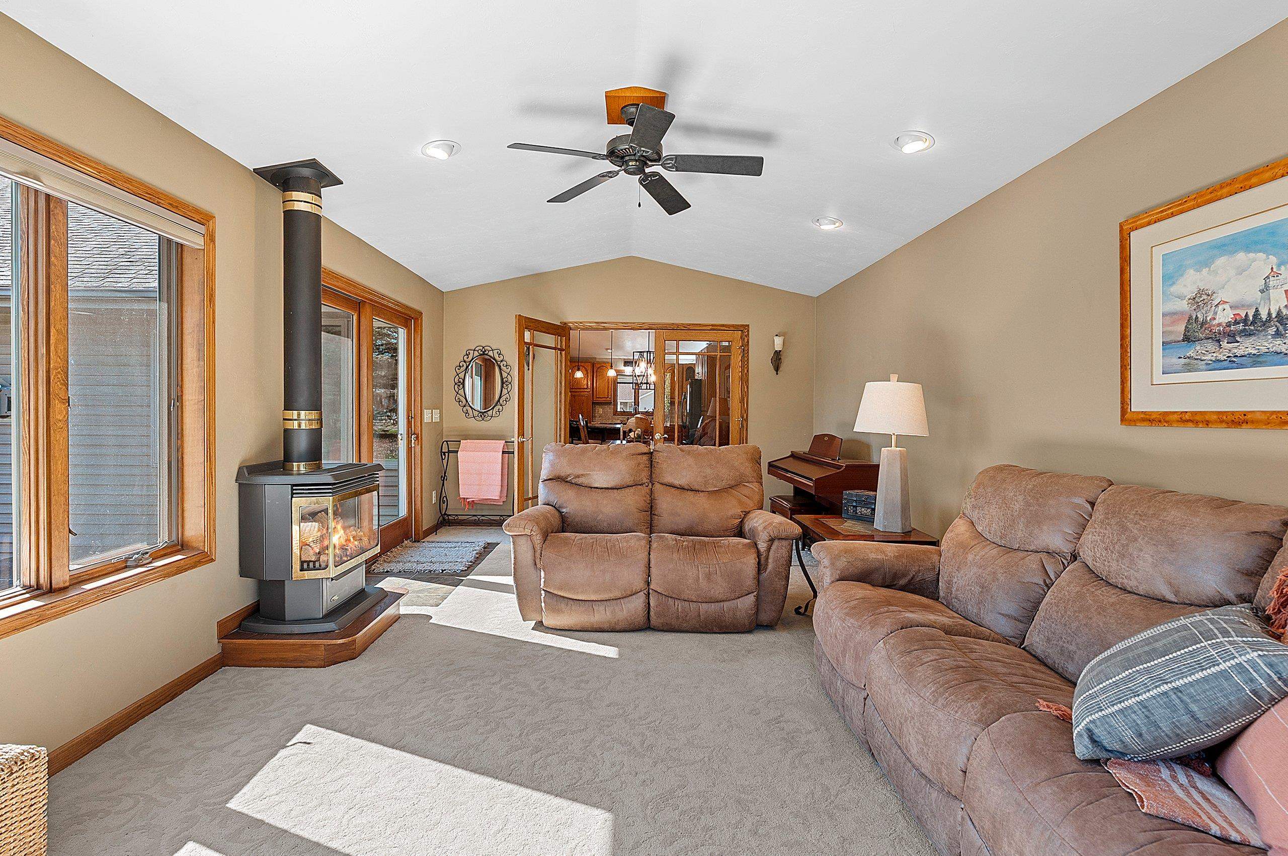 2776 Steamboat Springs Run Green Bay, WI 54313 - Photo 24 of 90