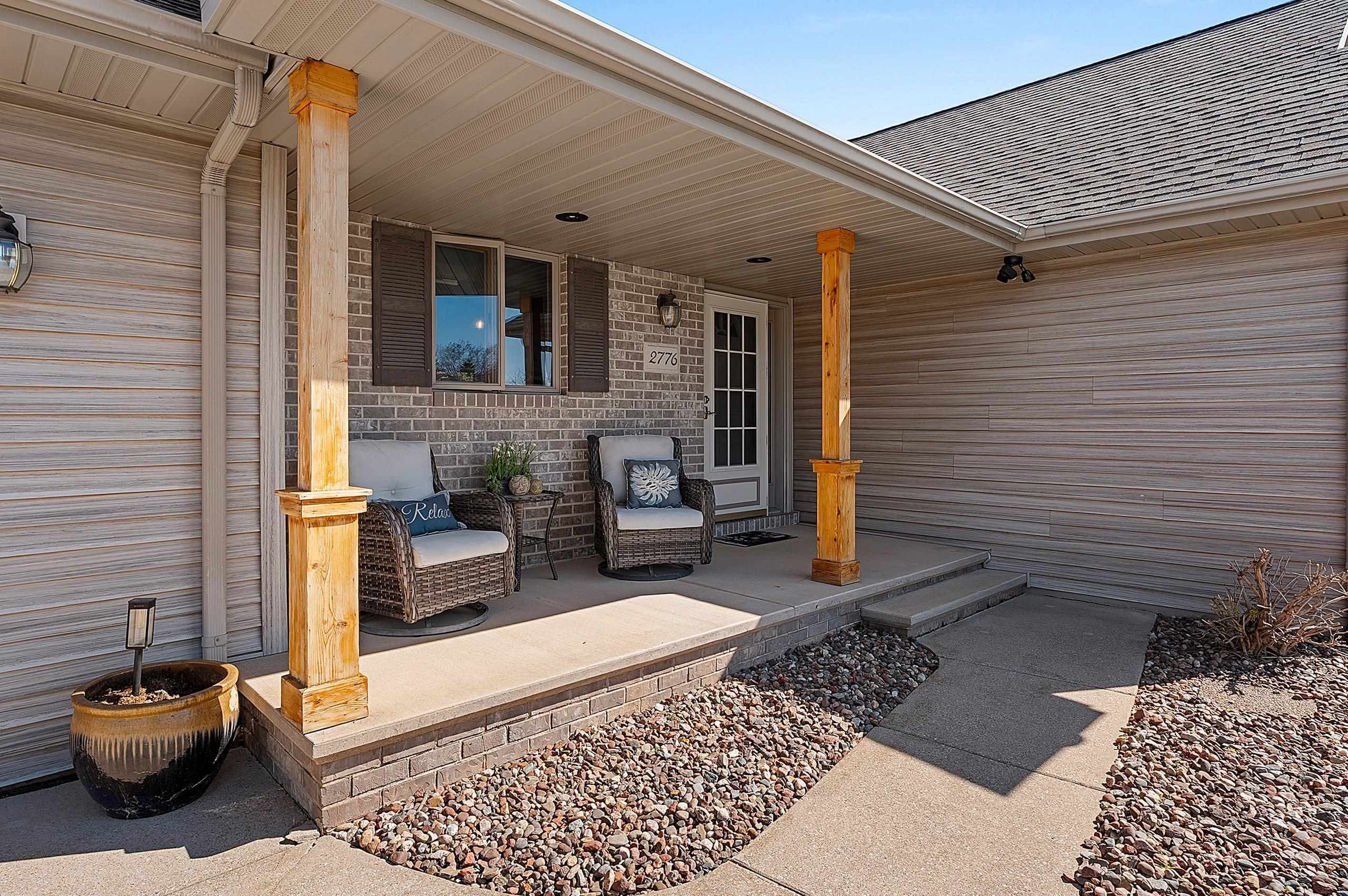 2776 Steamboat Springs Run Green Bay, WI 54313 - Photo 4 of 90