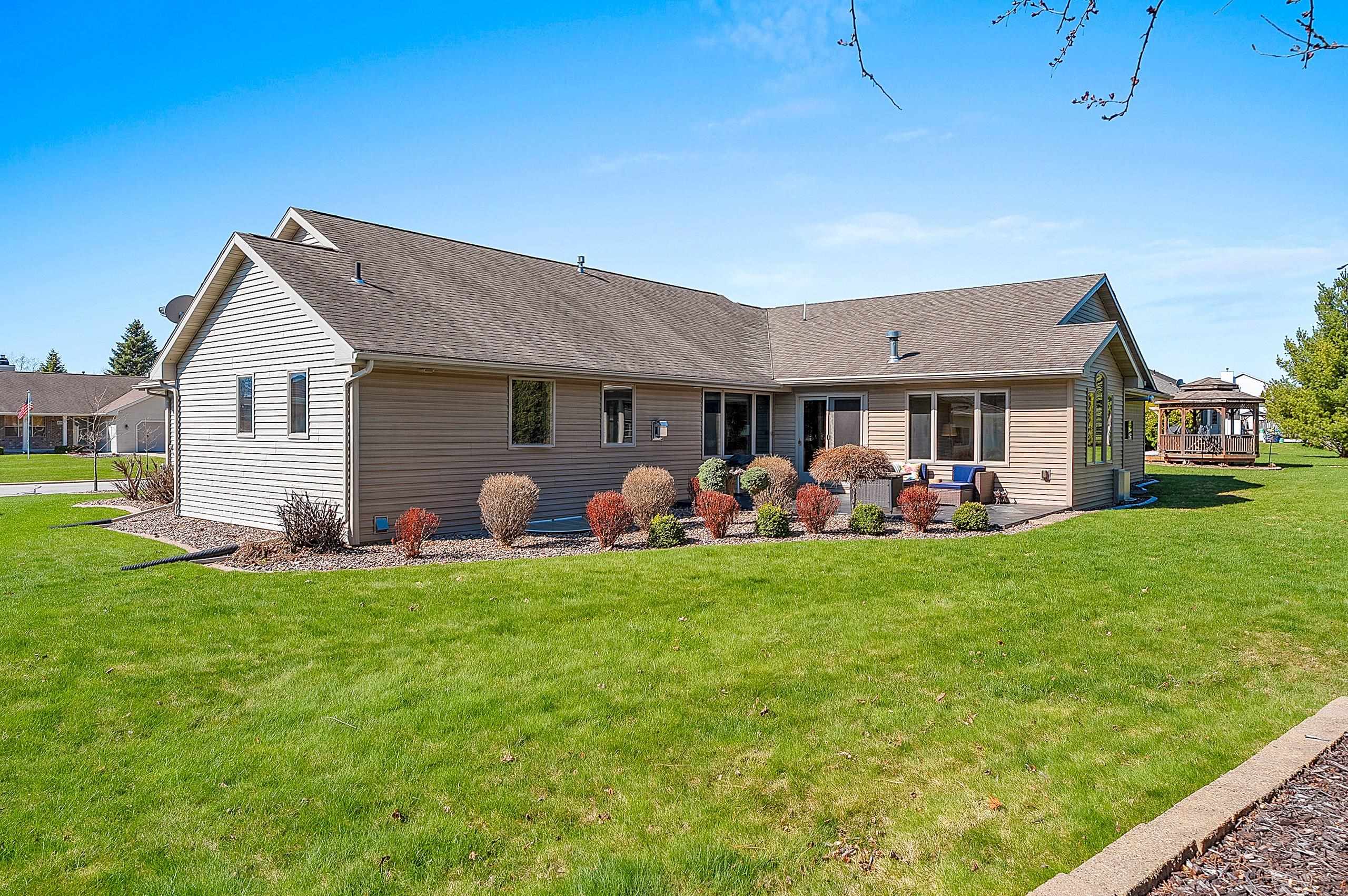2776 Steamboat Springs Run Green Bay, WI 54313 - Photo 77 of 90