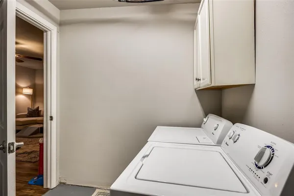 $299,000 | 2604 Custer Parkway, Unit B, Richardson, TX 75080