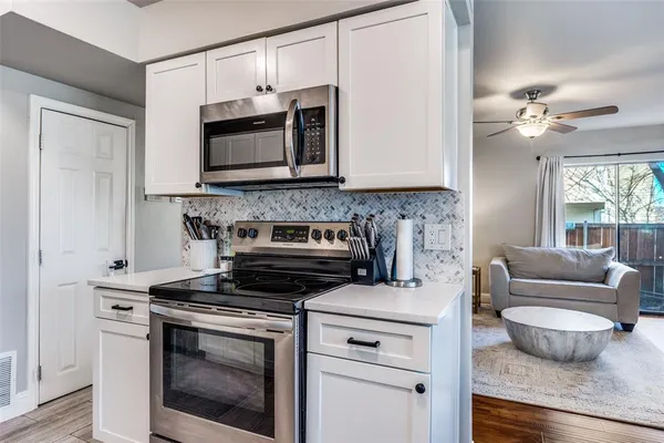 $299,000 | 2604 Custer Parkway, Unit B, Richardson, TX 75080