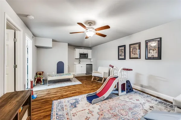 $299,000 | 2604 Custer Parkway, Unit B, Richardson, TX 75080