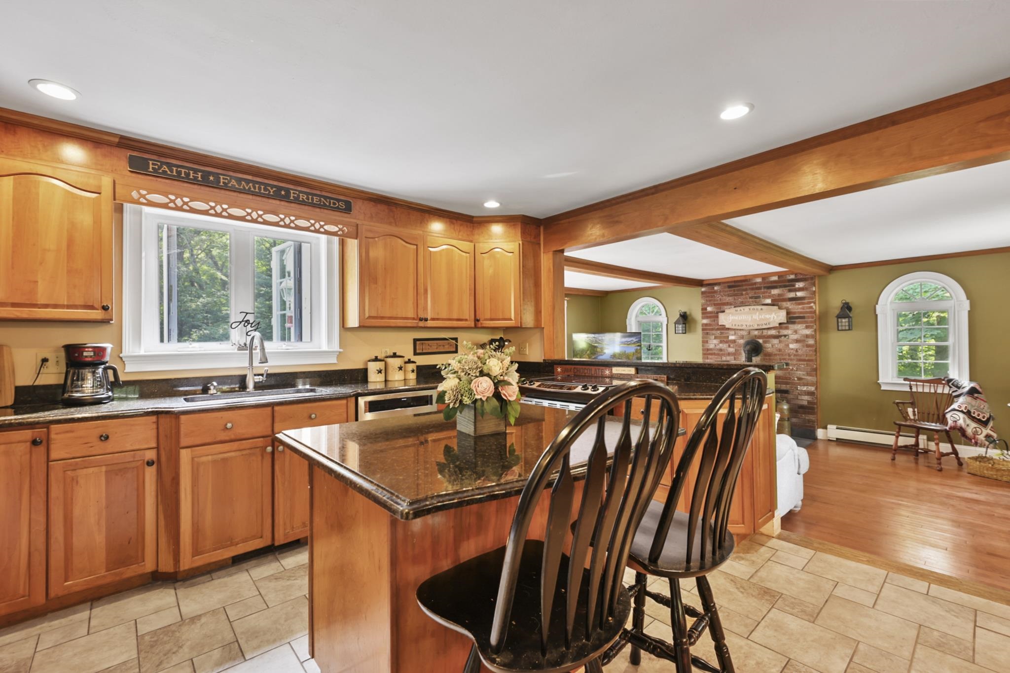 12 Gaita Drive Derry, NH 03038 - Photo 13 of 39